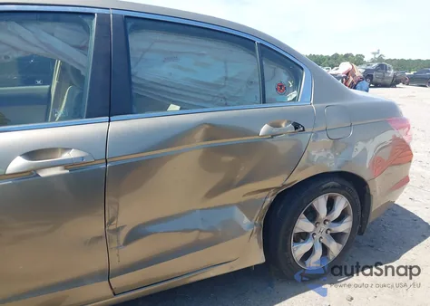 2008 Honda Accord 2.4 Ex-L z USA, uszkodzony, nr VIN 1HGCP26818A052813